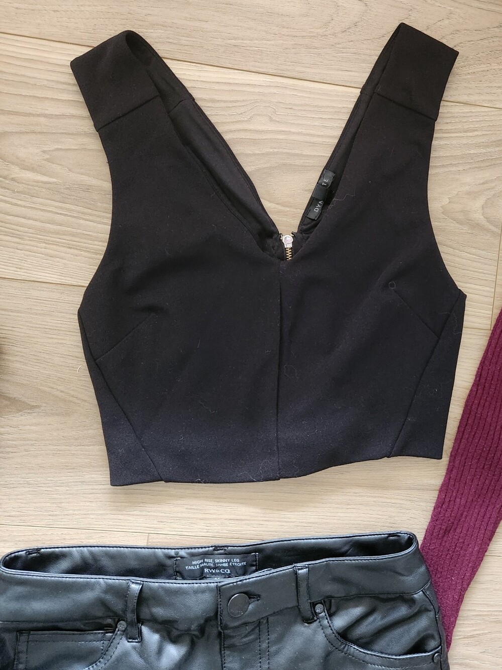 All Items Included (8) - Picture 8 of 13